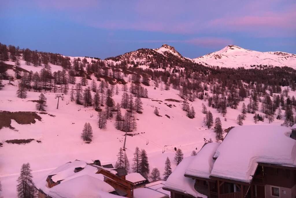Apt 2 Chambres En Duplex Chalet Des Rennes Vars 2000M Piscine Interieure Et Exterieure Екстериор снимка