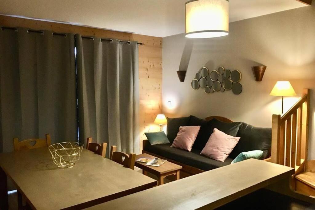 Apt 2 Chambres En Duplex Chalet Des Rennes Vars 2000M Piscine Interieure Et Exterieure Екстериор снимка
